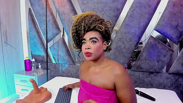 CandyMartinez_'s cam snapshot