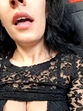 Your_lucky_girl's cam snapshot