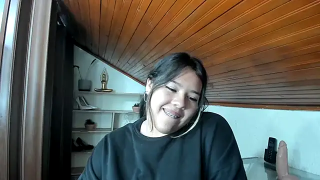 LinaBrowm's cam snapshot