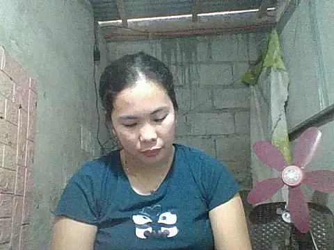 pinaysinglemommm's cam snapshot