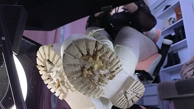 CruelSiren's cam snapshot