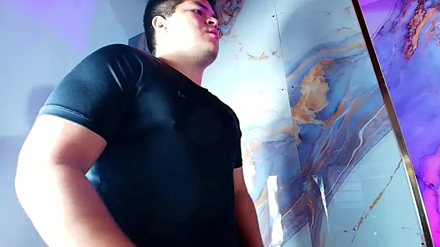 naomi_campbel_'s cam snapshot