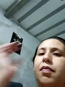 KasalbJ's cam snapshot