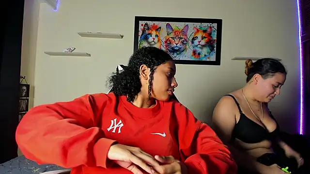 meredit_cris23's cam snapshot