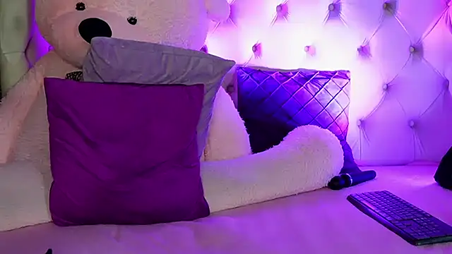 Squirt_Tanya's cam snapshot