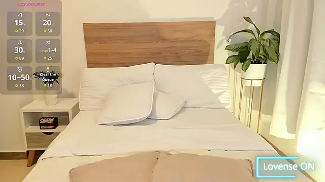 Lea_Joness's cam snapshot