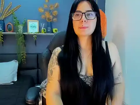 eliza_pink24's cam snapshot