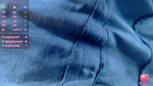 Charlotte_Love10's cam snapshot