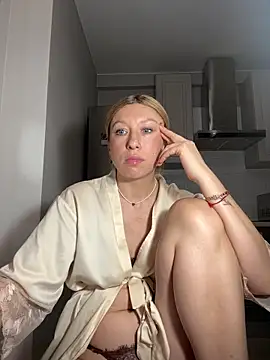 Kittie_Valentine's cam snapshot