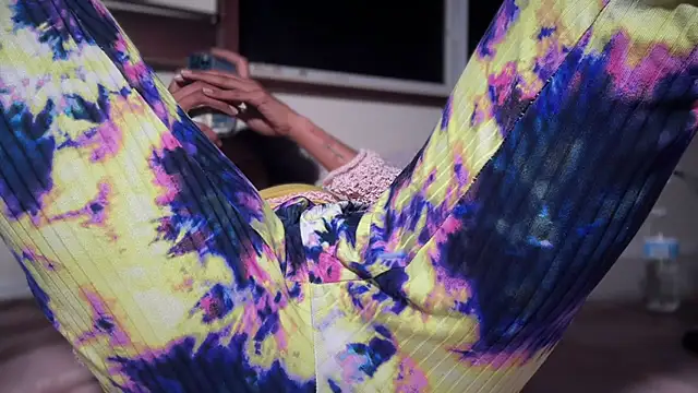 Cum2Charm's cam snapshot