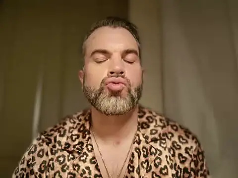 Ty_lerDavid live sex cam