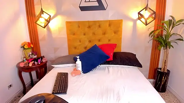 violet_sweet19's cam snapshot