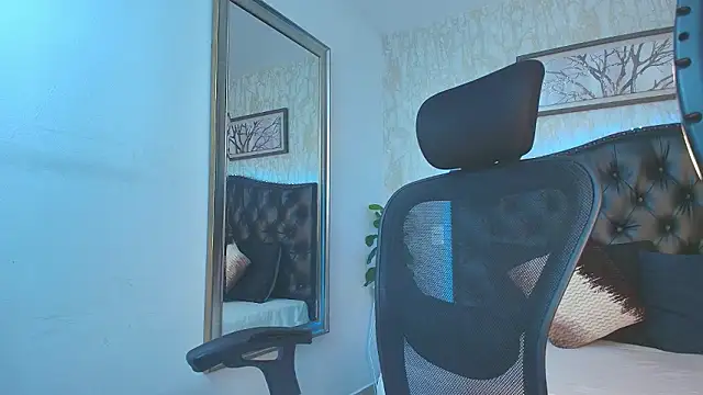 Lander_Cruz live sex cam