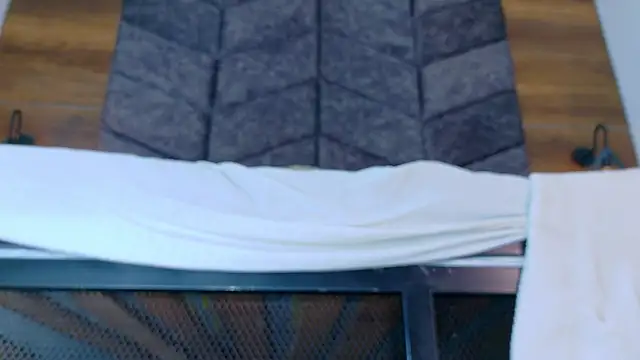 RiriiBrunette__'s cam snapshot