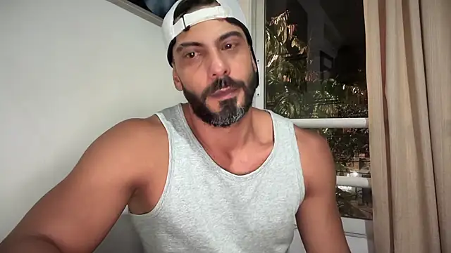 romeolovedark's cam snapshot