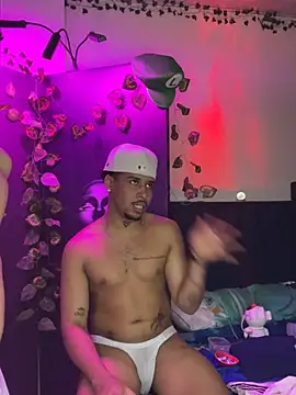 Owen_Benkosky live sex cam