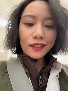 Eliza-E live sex cam