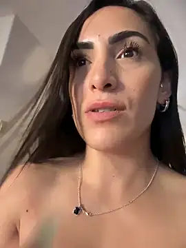 alessandra-a live sex cam