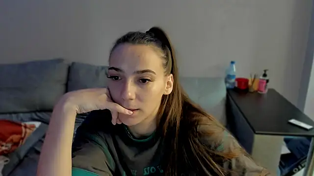 AnnaMized live sex cam