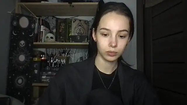 Yuna5343 live sex cam