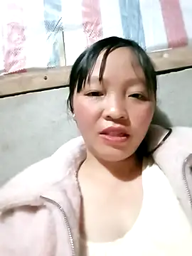 Minkine022 live sex cam