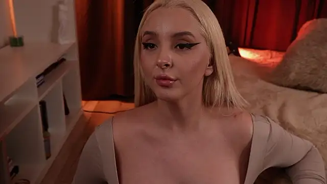 VictoriaMorrone live sex cam