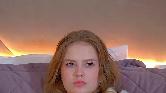 SelinSwarovski live sex cam