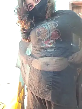 Bristy- live sex cam