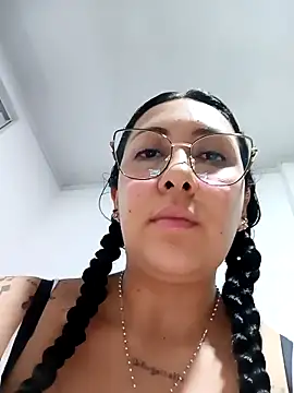 You-kitty2025 live sex cam