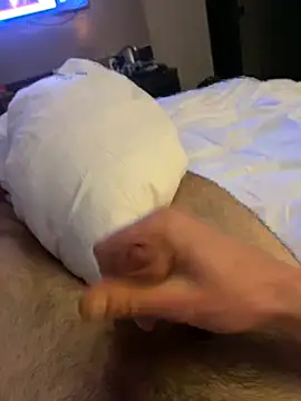 pezzerb7 live sex cam