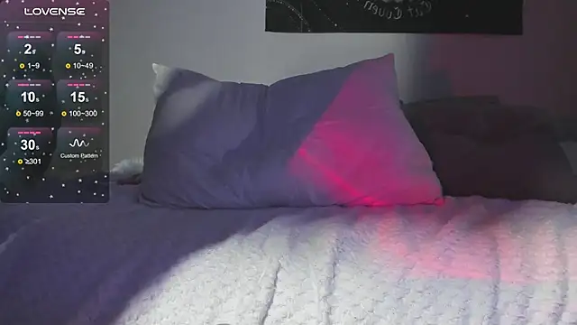 JuliaVangg_19 live sex cam