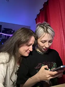 Dooubletroublee's cam snapshot