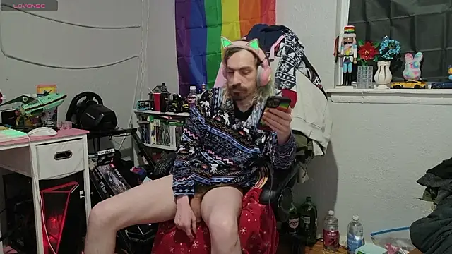 tallnerdyguy live sex cam