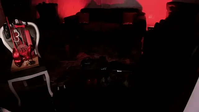 FinDomGod's cam snapshot