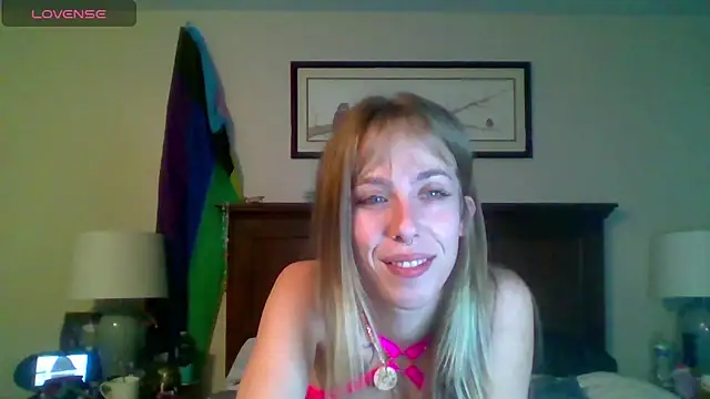 Milliondollarbb1's cam snapshot