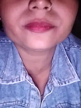 Hot-Pooja25 live sex cam