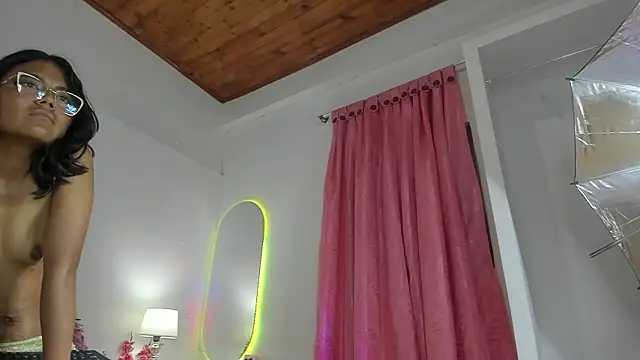 luna_velveth's cam snapshot