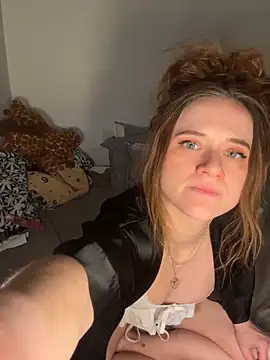 teenyblossom's cam snapshot