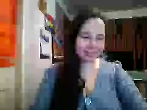 Cora_Maro's cam snapshot