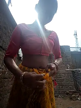 R_Roshni's cam snapshot