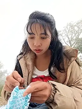 emaame68's cam snapshot