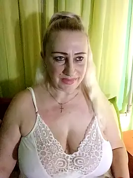 Esenia505's cam snapshot