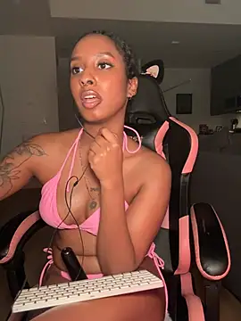 Your_Paris live sex cam