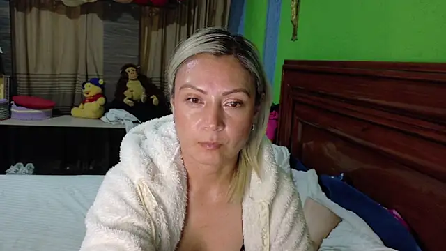 _Charlize_theron_'s cam snapshot