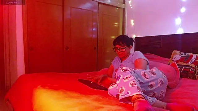 ISABEEL_SOFIA01's cam snapshot