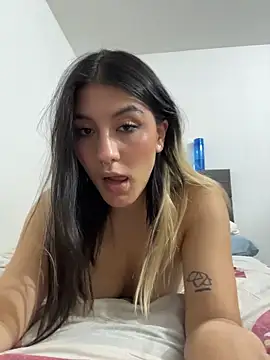 Olivia_Young's cam snapshot