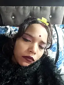 Bebby_-Doll live sex cam