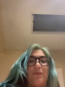 LittleMissEeve's cam snapshot