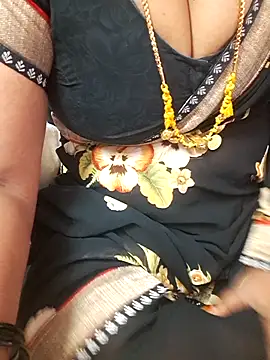 Tamil_Ammani's cam snapshot