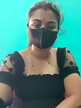 DivyaBhabhi69@xh's cam snapshot